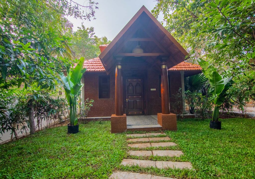 auro-villa-honeymoon-resorts-in-hyderabad