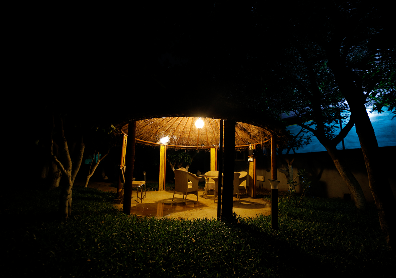 pre wedding shoots in Moinabad