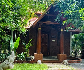 Stay at premium resort near me